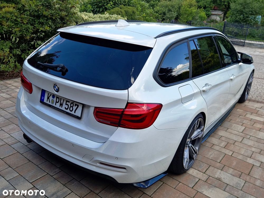 BMW Seria 3 320d Sport Line Shadow - 25