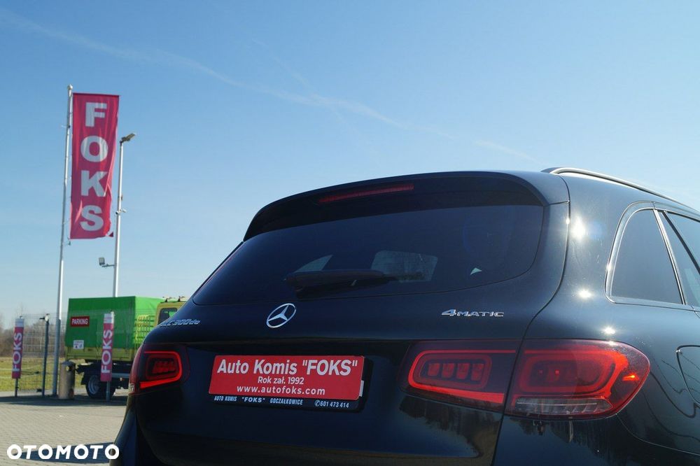 Mercedes-Benz GLC - 22