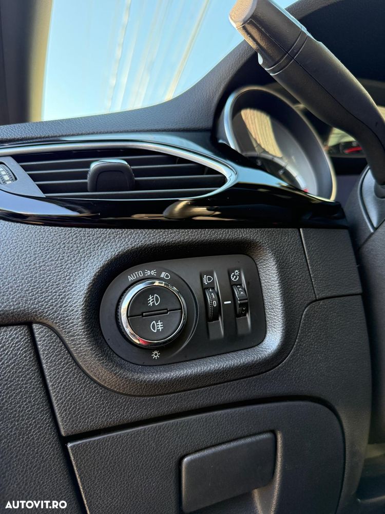 Opel Astra 1.6 D (CDTI) Start/Stop Business - 16