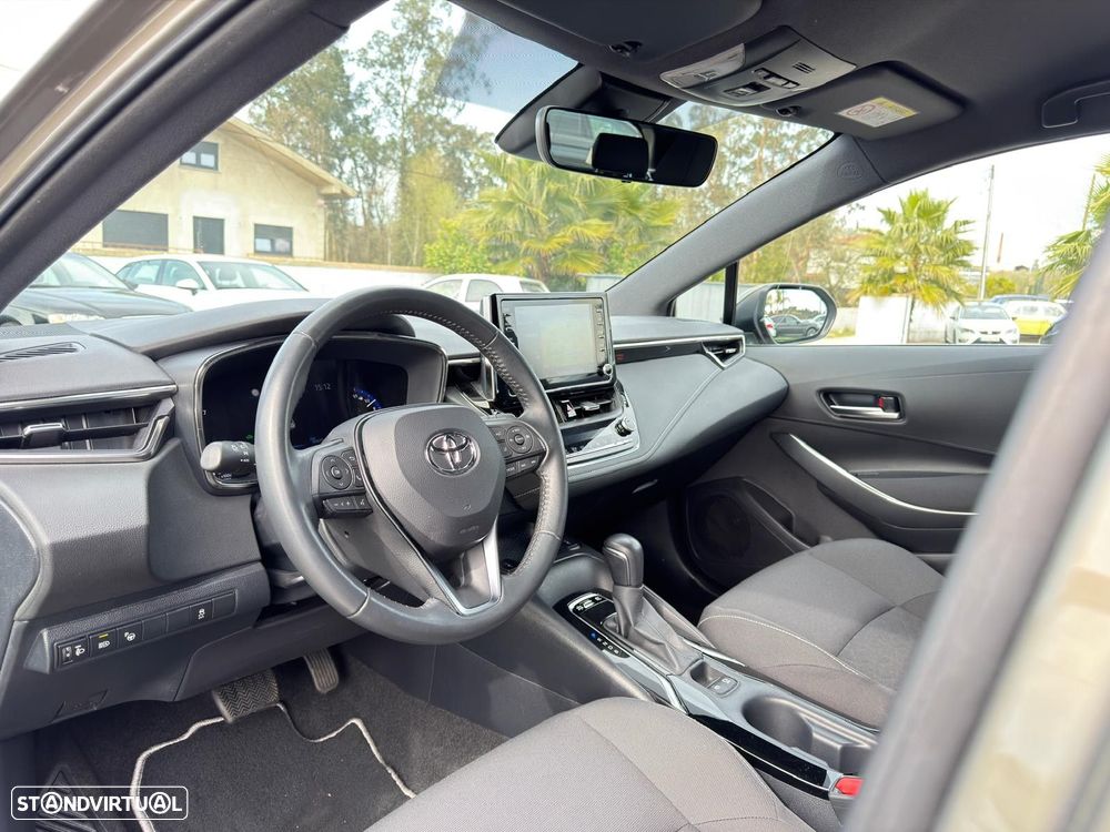 Toyota Corolla 1.8 Hybrid Comfort - 15