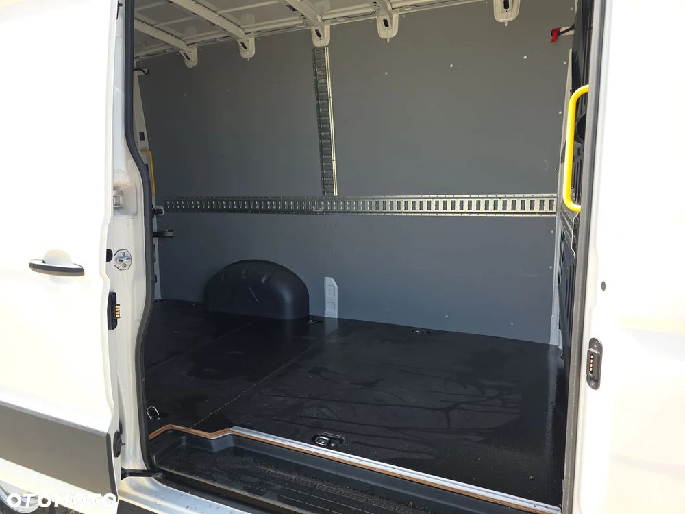 Volkswagen Crafter 35 BiTDI (9,9m3) - 13