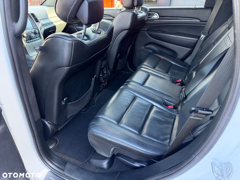 Jeep Grand Cherokee 3.6 V6 Overland - 11