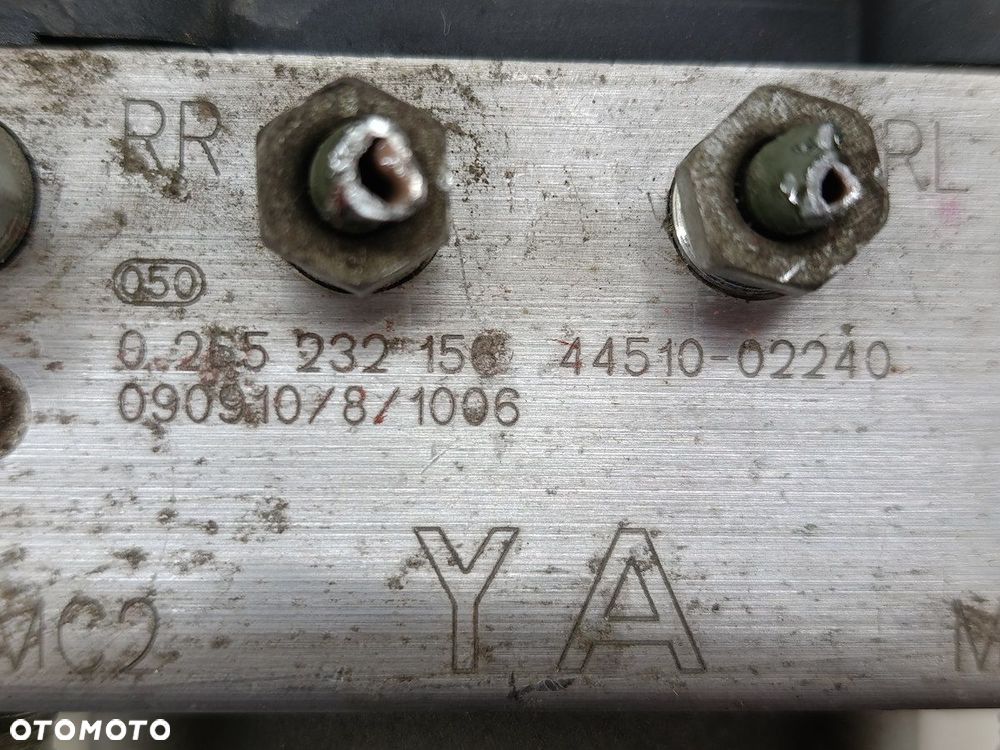 POMPA ABS TOYOTA COROLLA X E15 44510-02240 0265232156  BOSCH 1.6 16V - 2