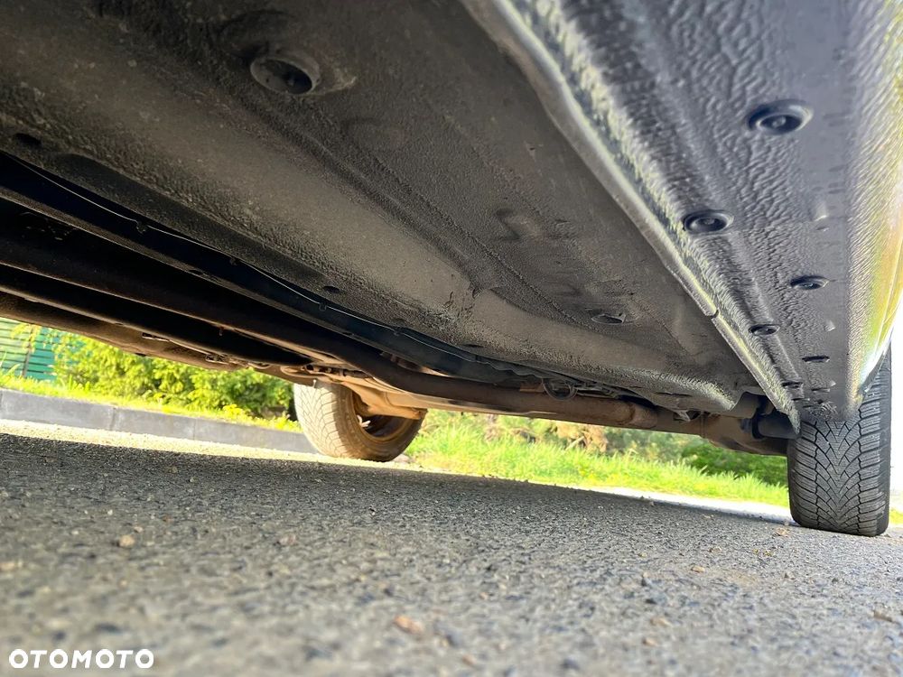 Opel Corsa 1.2 16V Edition - 18