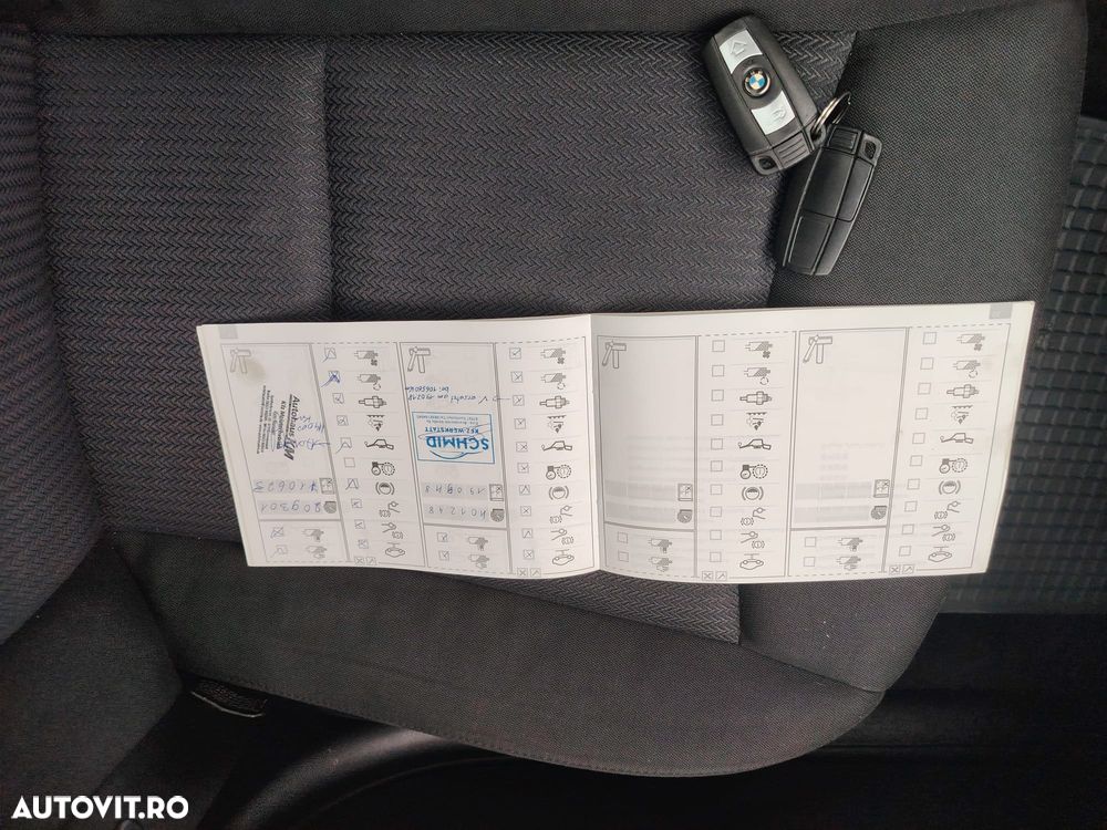 BMW Seria 3 320i Aut. Edition Exclusive - 7