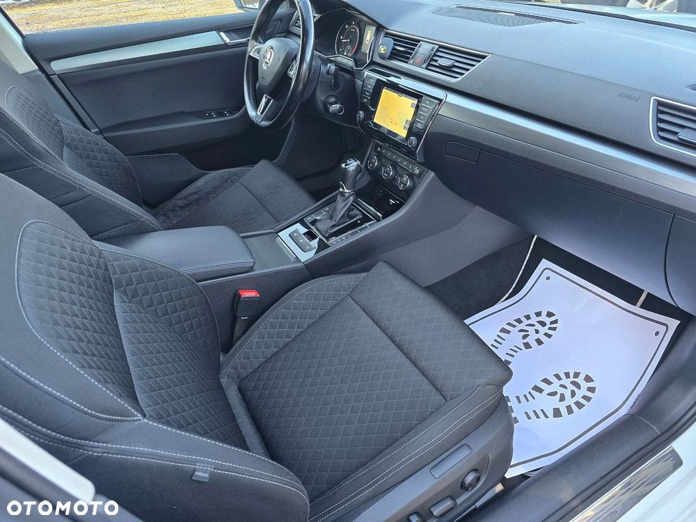 Skoda Superb 2.0 TDI DSG Ambition - 18