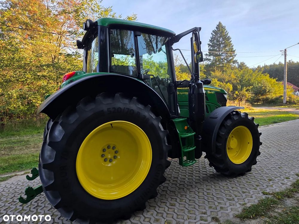 John Deere 6120M - 9