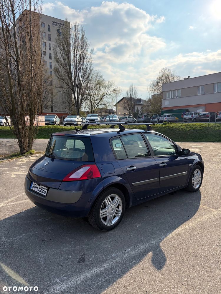 Renault Megane 1.9 dCi Luxe Privilege - 1