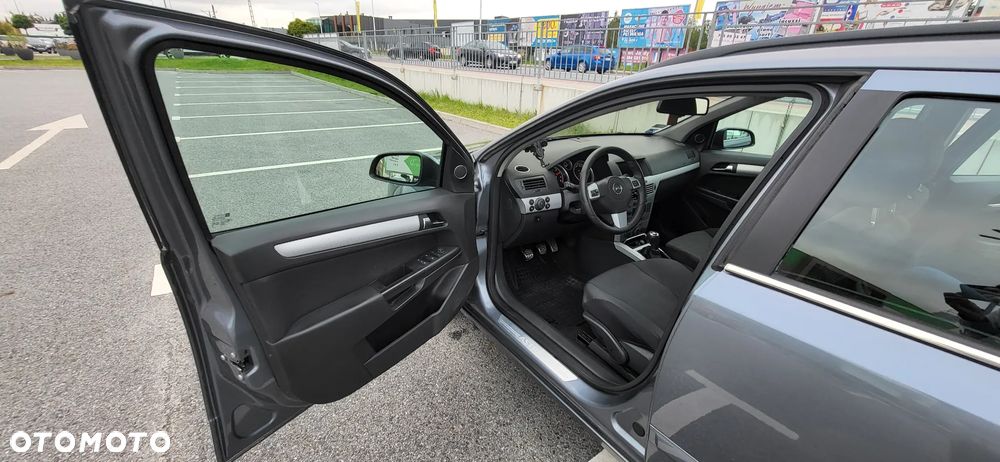 Opel Astra III 2.0 T Sport - 8