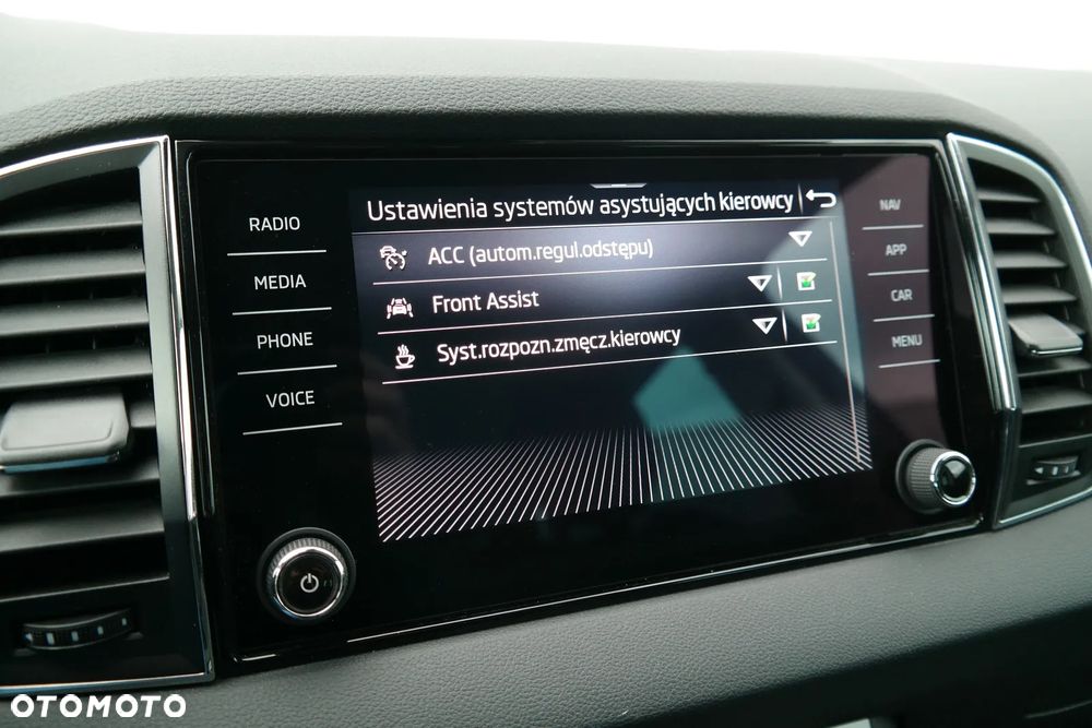 Skoda Karoq 1.5 TSI ACT Style DSG - 31