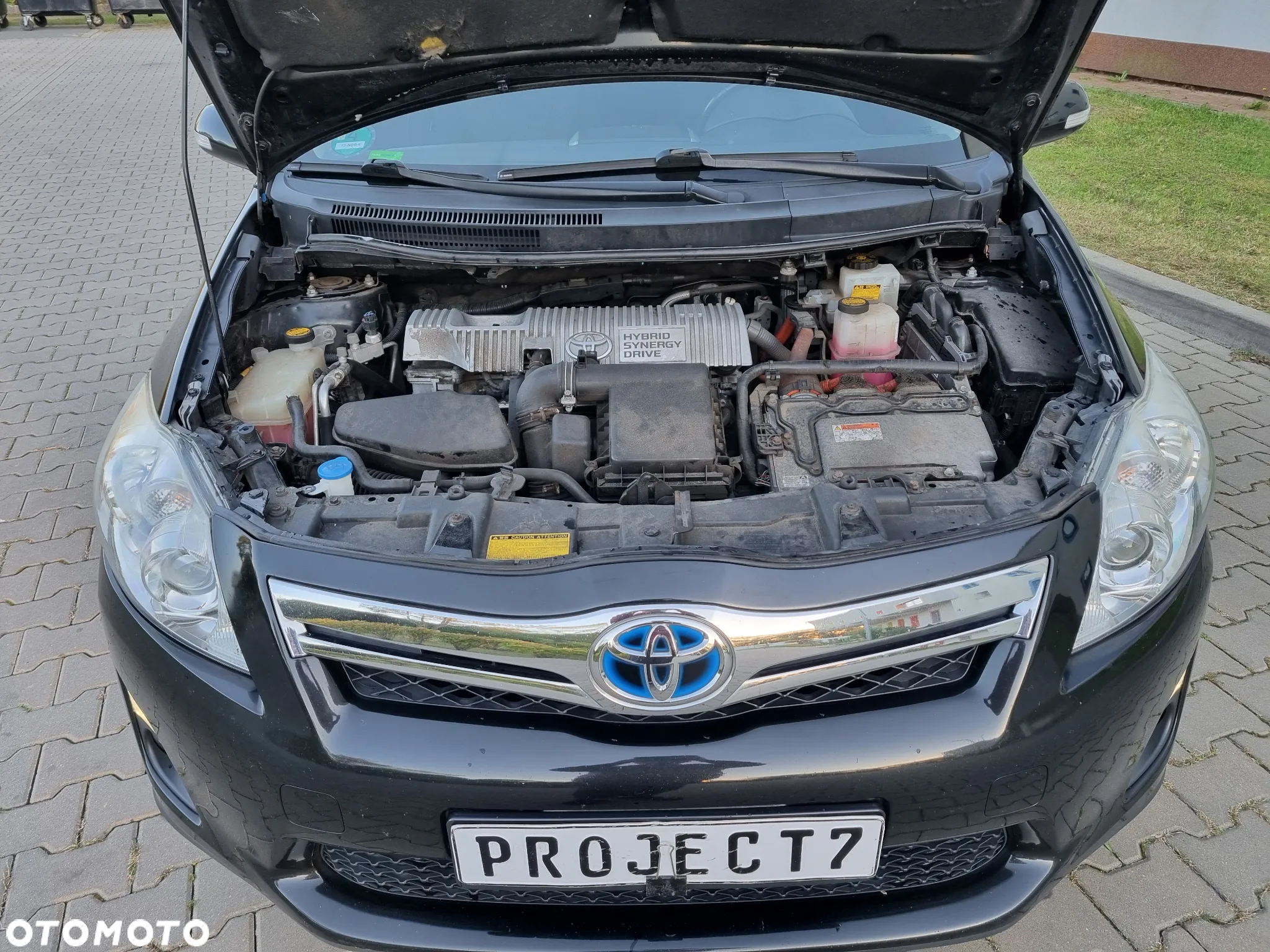 Toyota Auris 1.8 HSD Luna - 29