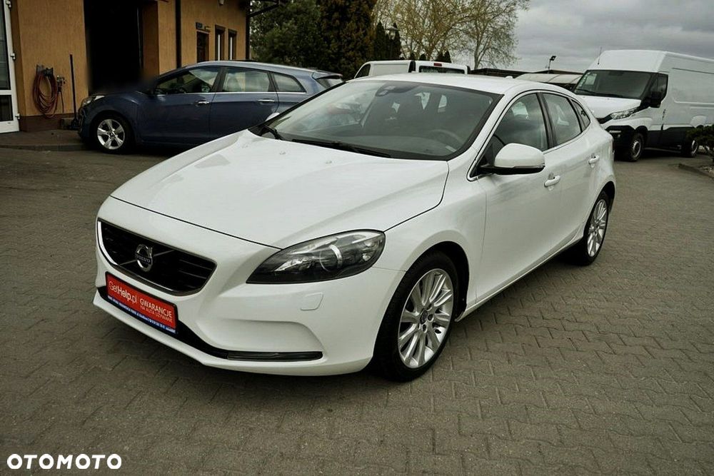 Volvo V40 - 1