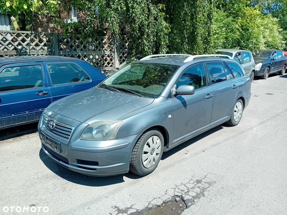 *TOYOTA AVENSIS T25 KOMBI* Samochód na części - 2