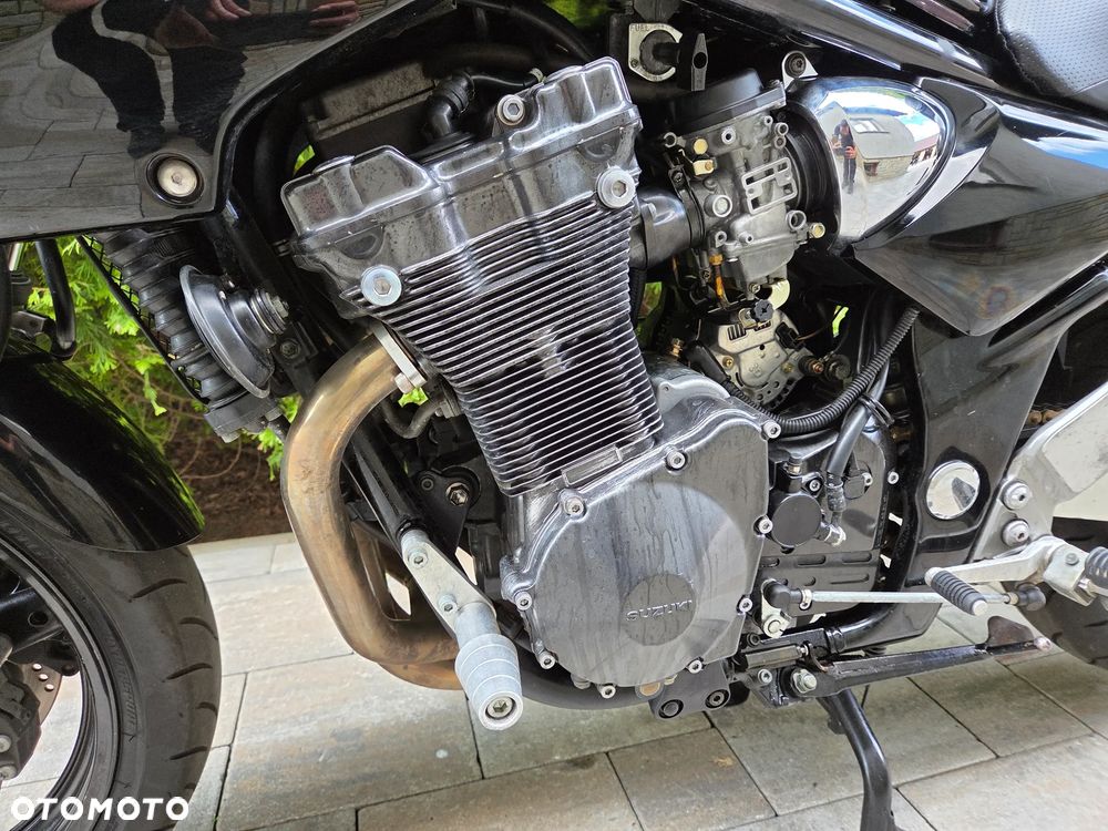 Suzuki Bandit - 22