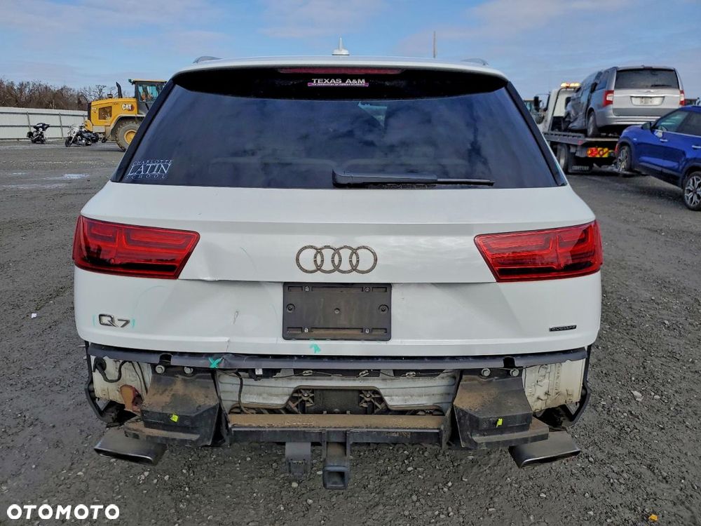 Audi Q7 - 5