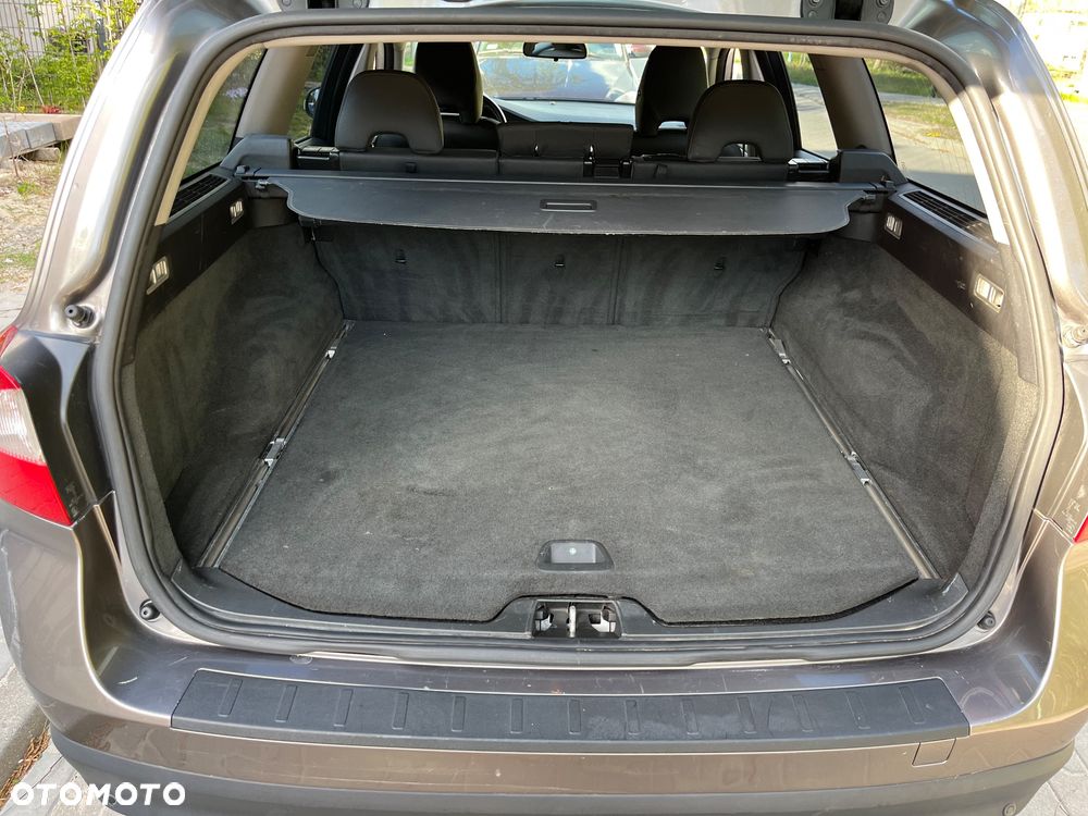 Volvo V70 2.0D Kinetic - 16