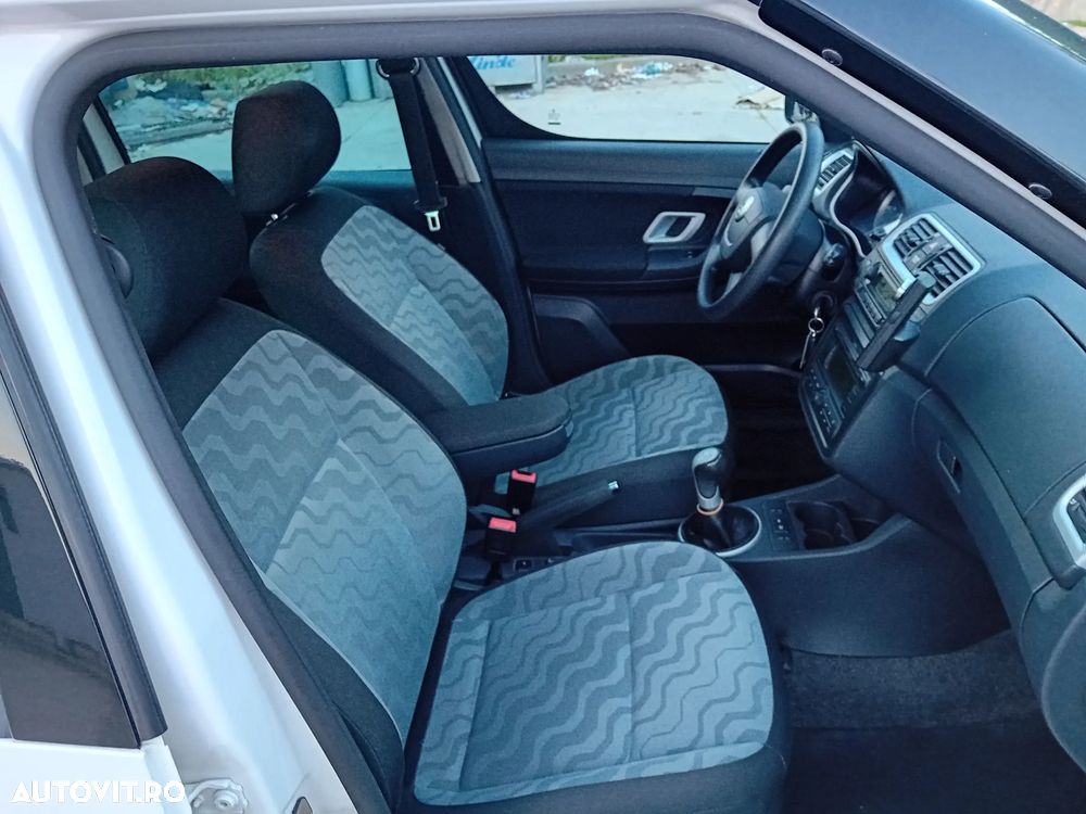 Skoda Roomster 1.2 TSI Best Of - 6