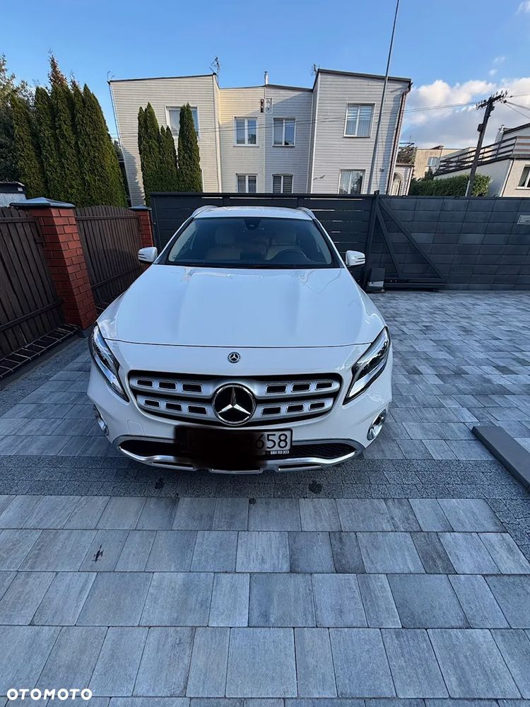 Mercedes-Benz GLA 250 4-Matic - 7