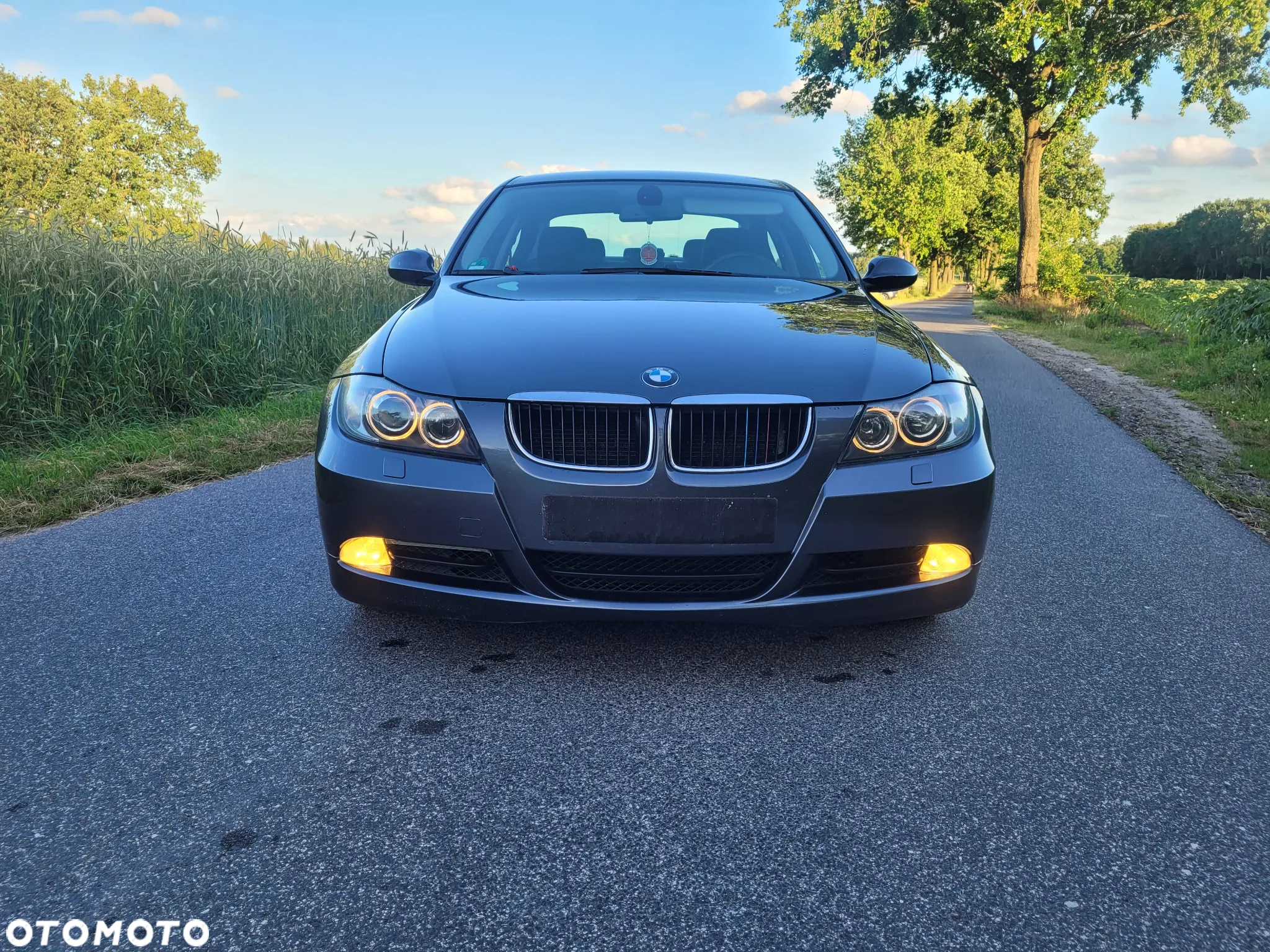BMW Seria 3 318d - 9