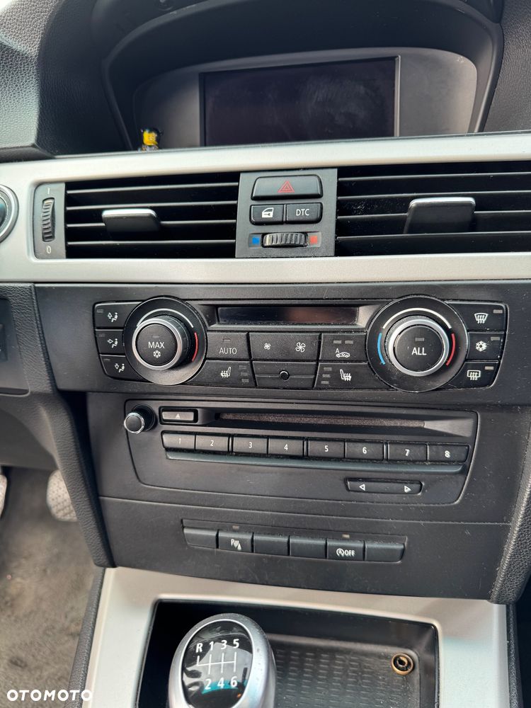 BMW Seria 3 320d - 15