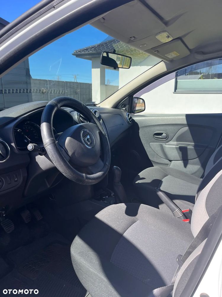 Dacia Logan 0.9 TCE Laureate S&S EU6 - 10