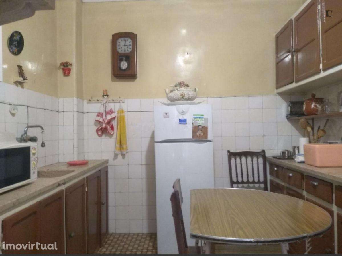 Quarto - localizado em Campo de Ourique Lisbon - Grande imagem: 3/8