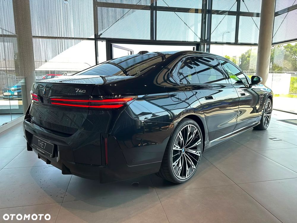 BMW Seria 7 - 7