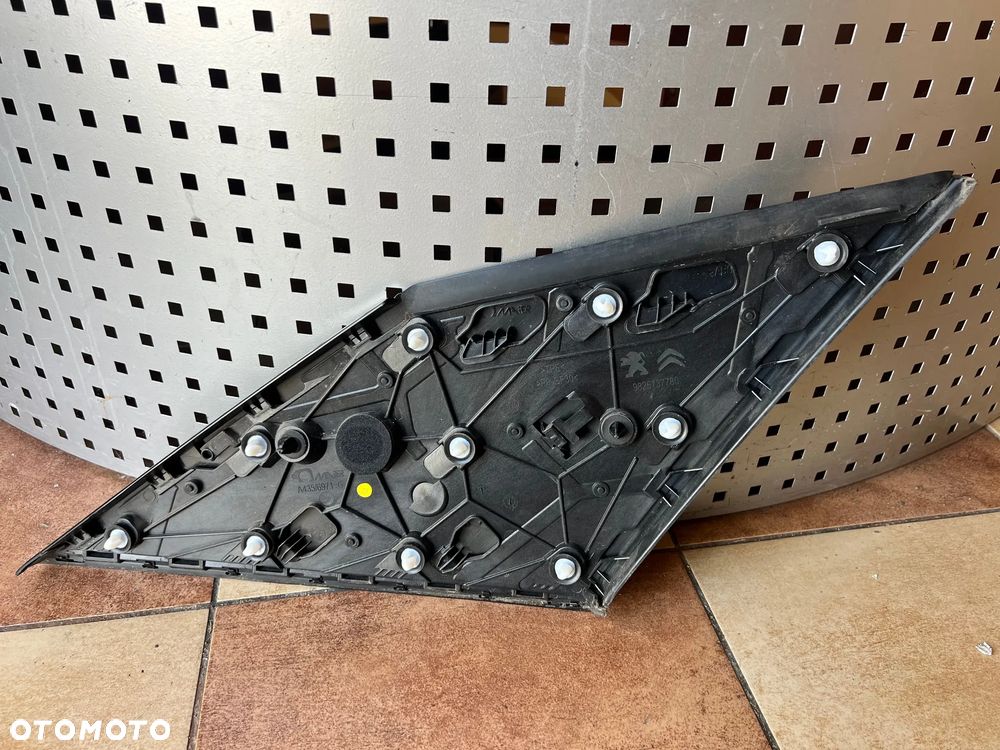 LISTWA TYLNEGO BŁOTNIKA LEWA PEUGEOT 2008 II 9825737780 - 3