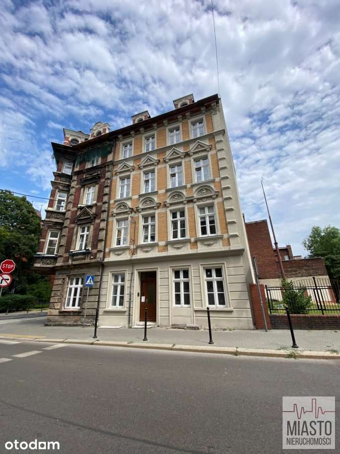 Dwupoziomowe mieszkanie w kamienicy - 85,69 m2
