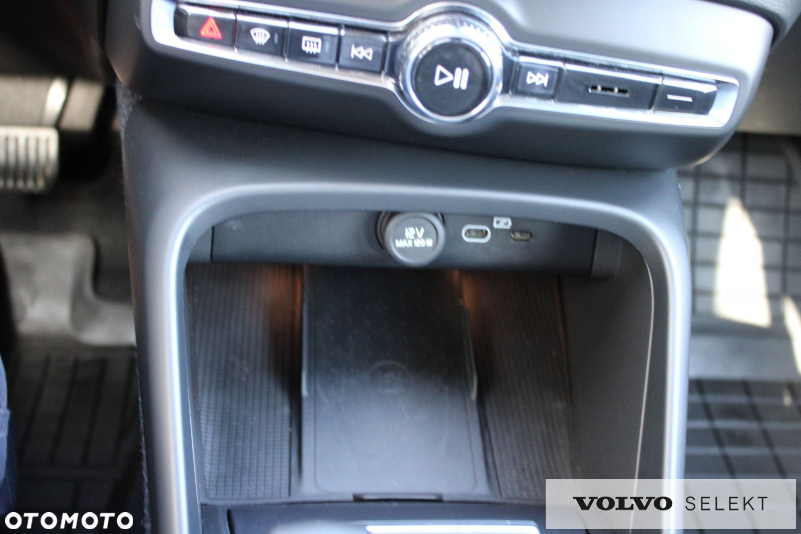 Volvo XC 40 - 19
