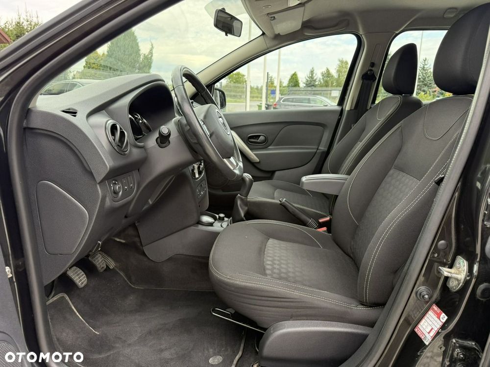 Dacia Logan 1.5 dCi Black Line - 11