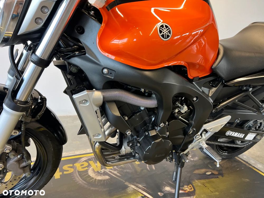 Yamaha FZ6 - 9