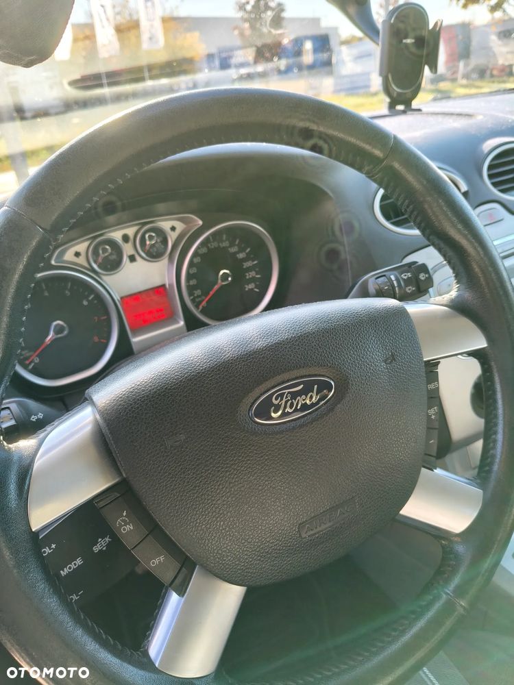 Ford Focus - 12