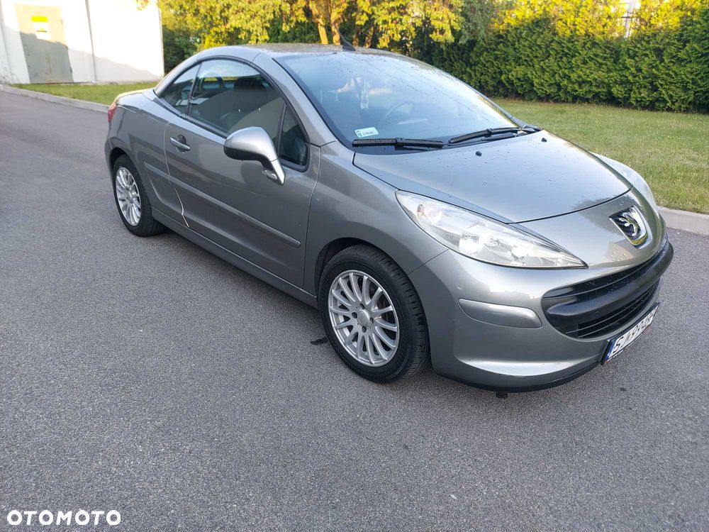 Peugeot 207 CC - 4