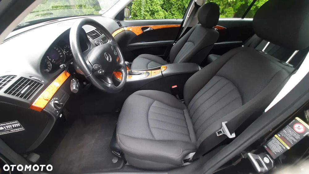 Mercedes-Benz Klasa E 200 Kompressor Automatik Elegance - 25