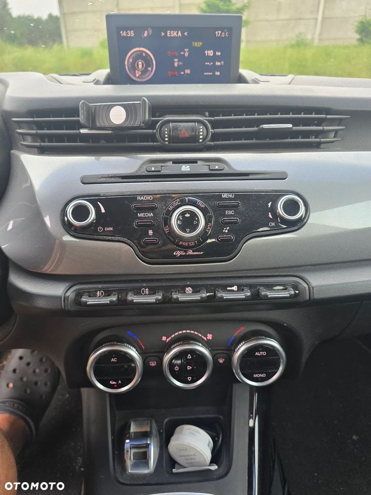 Alfa Romeo Giulietta 1.4 TB MultiAir Progression - 11