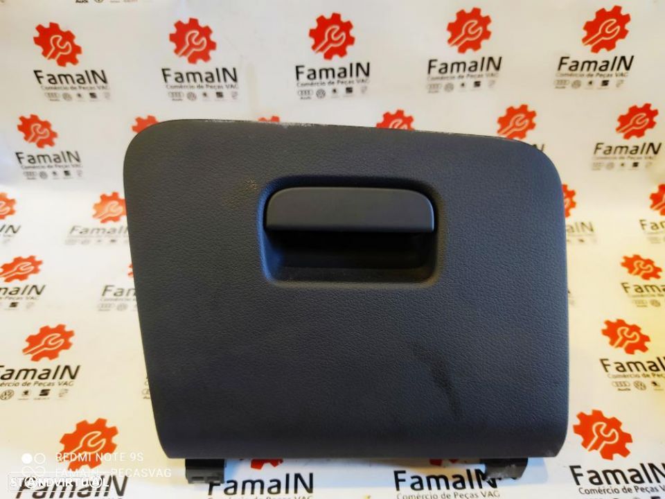 Gaveta porta objetos - AUDI Q3