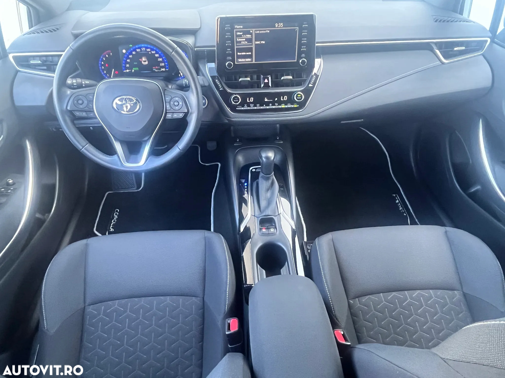 Toyota Corolla 1.8 HSD Dynamic - 6