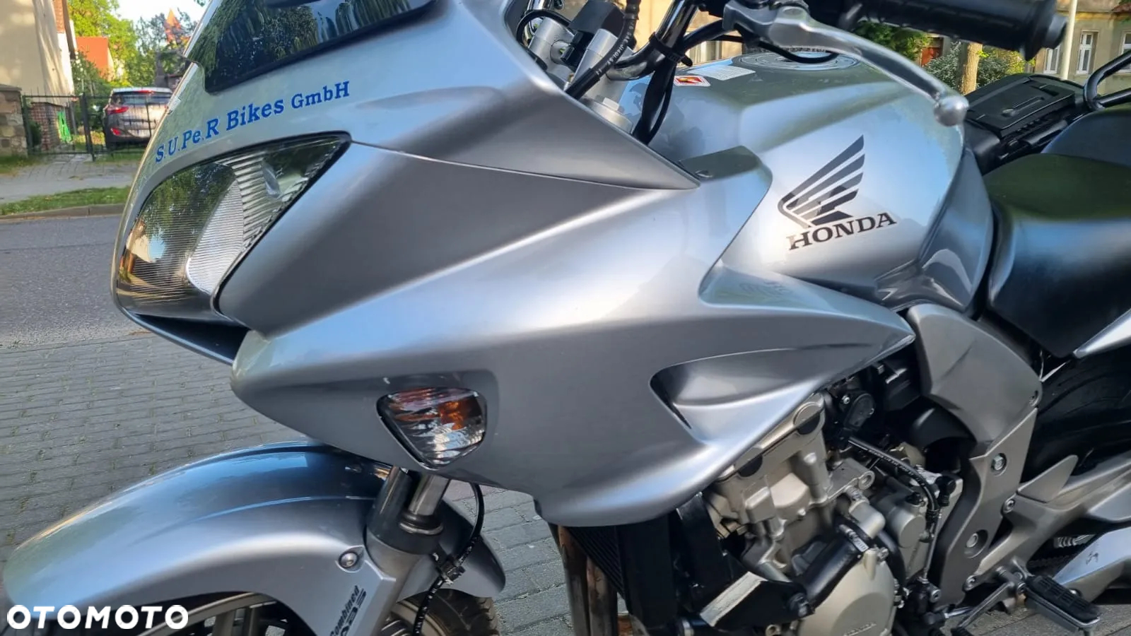 Honda CBF - 33