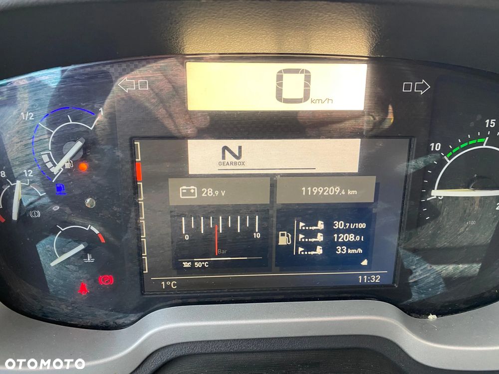 Renault T460 X-LOW / MEGA (LOW DECK) - 26