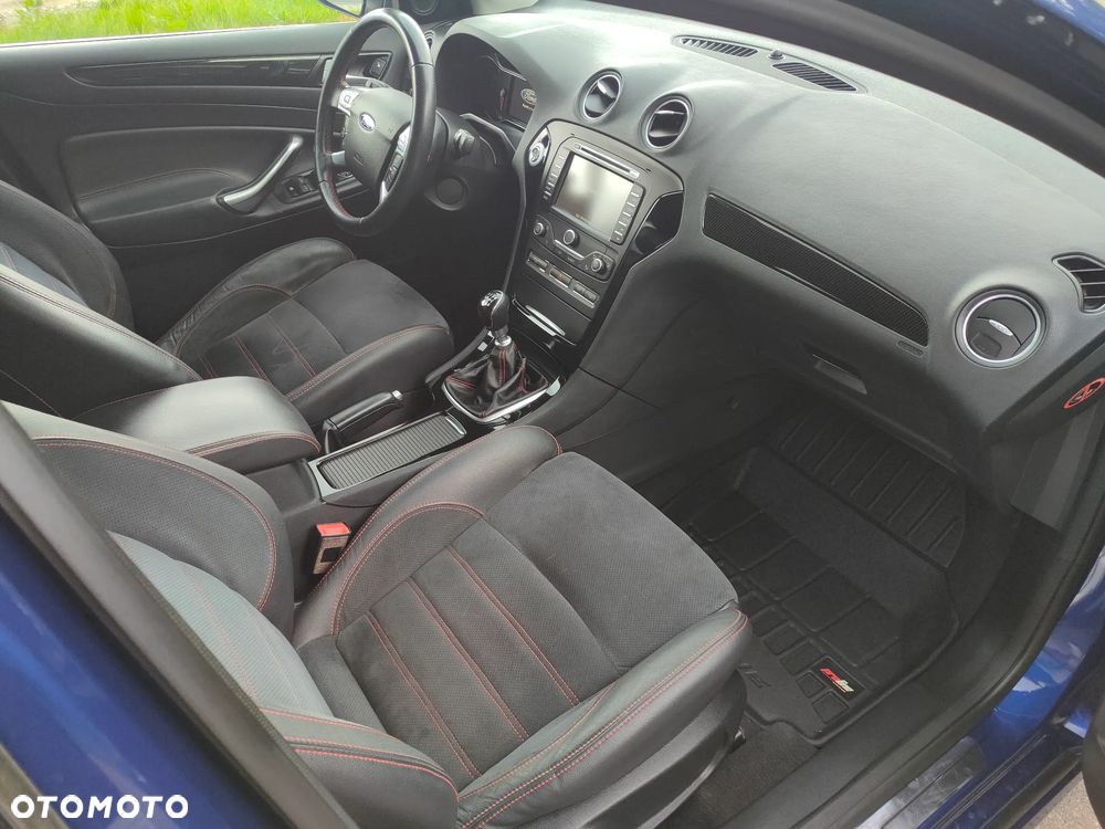 Ford Mondeo 2.0 EcoBoost Titanium S - 21