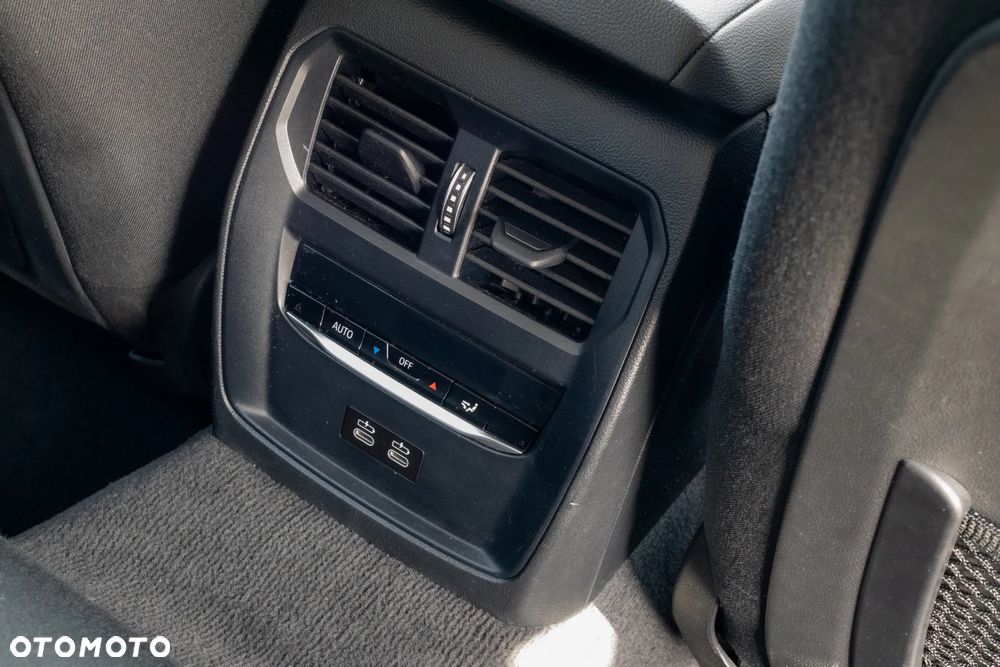 BMW Seria 3 320e Advantage - 22