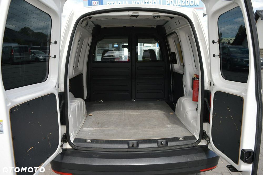 Volkswagen Caddy - 28
