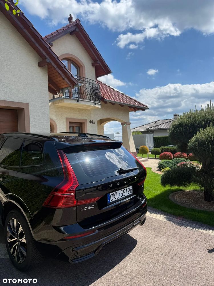 Volvo XC 60 B4 B Plus Dark - 10