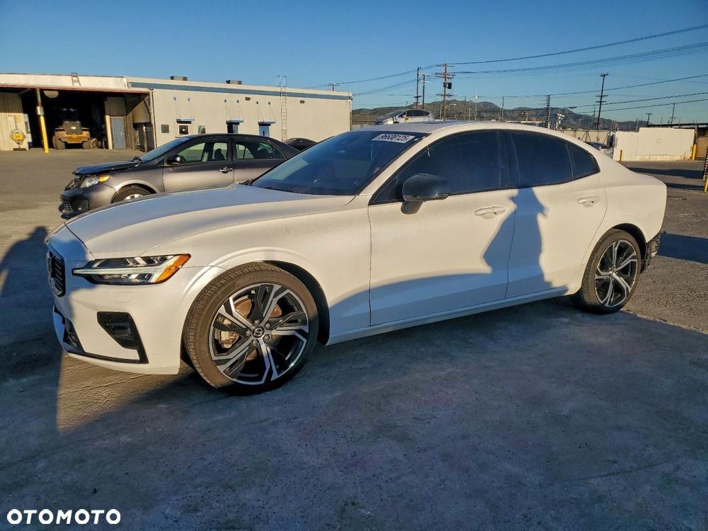 Volvo S60 - 2