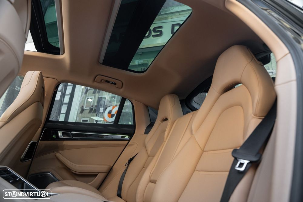 Porsche Panamera 4S E-Hybrid Executive - 40