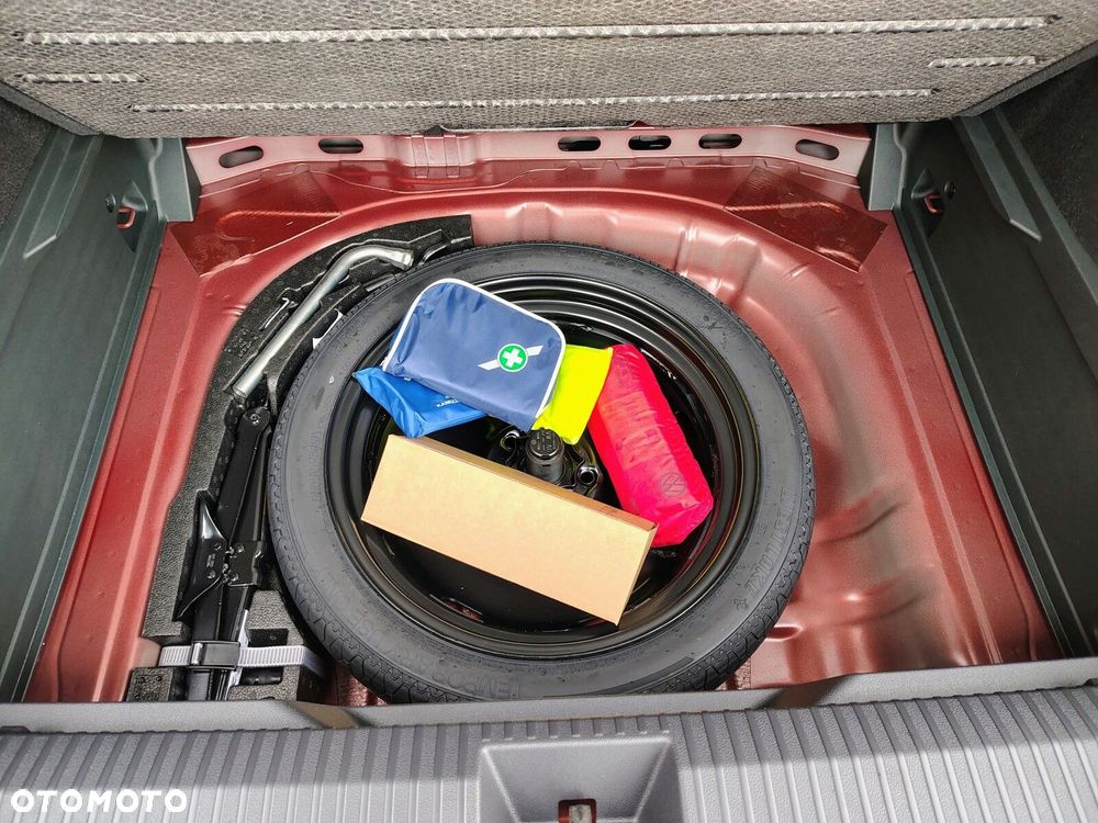 Volkswagen T-Roc - 10