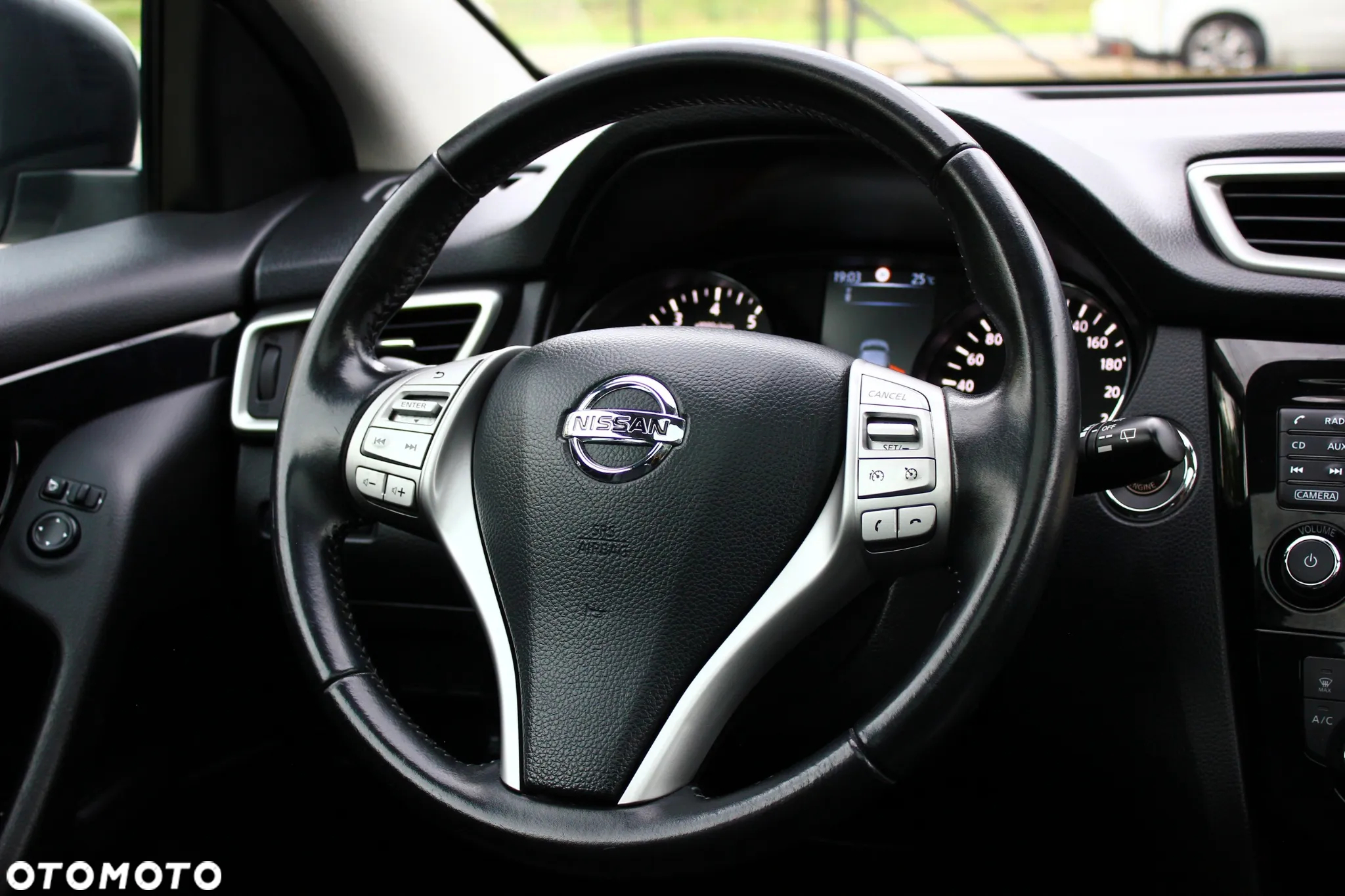 Nissan Qashqai 1.6 DIG-T Tekna - 38