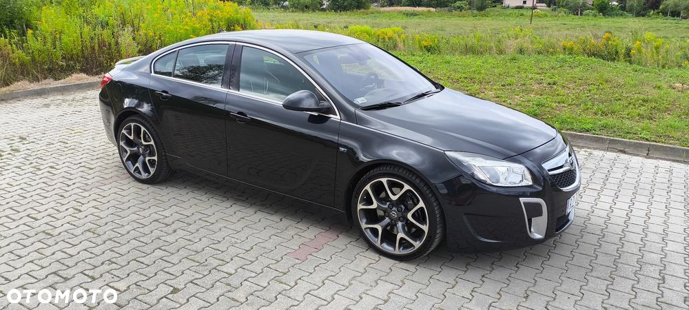 Opel Insignia 2.8 T V6 OPC - 10