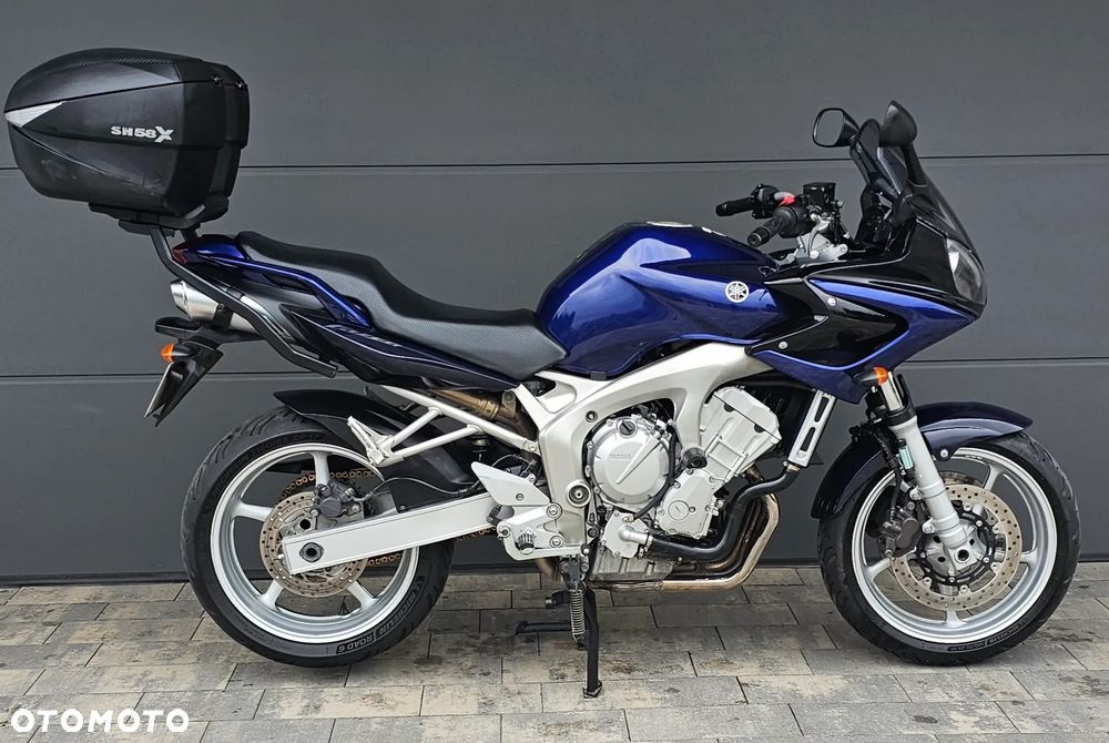 Yamaha FZ6 - 3